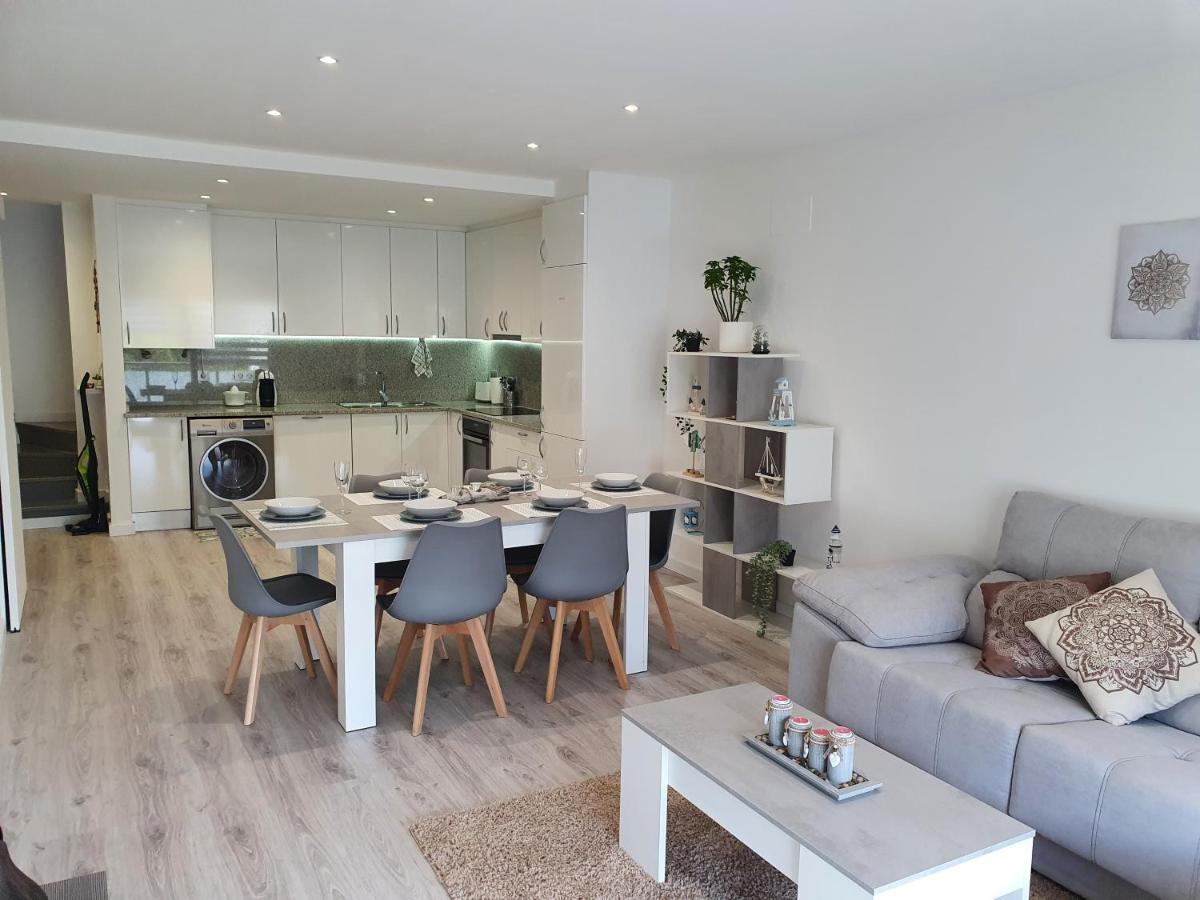 Moderno Duplex Comfort Росес Екстер'єр фото